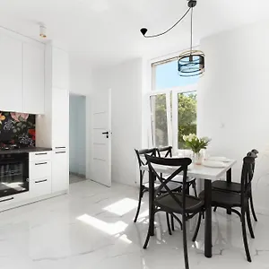 https://elite-apartments-sopot-comort.sopothotels.com